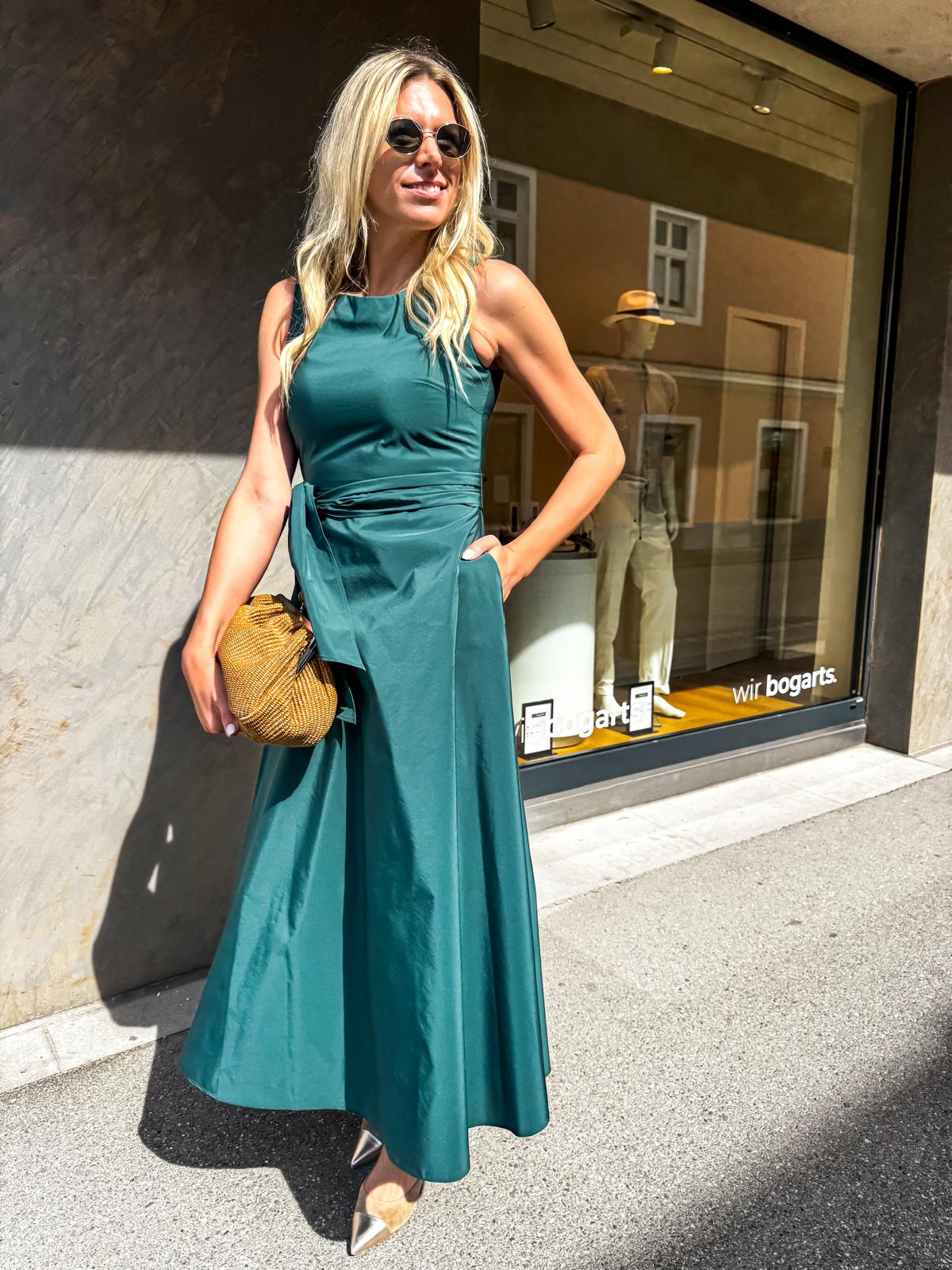 Stadthaus Woman